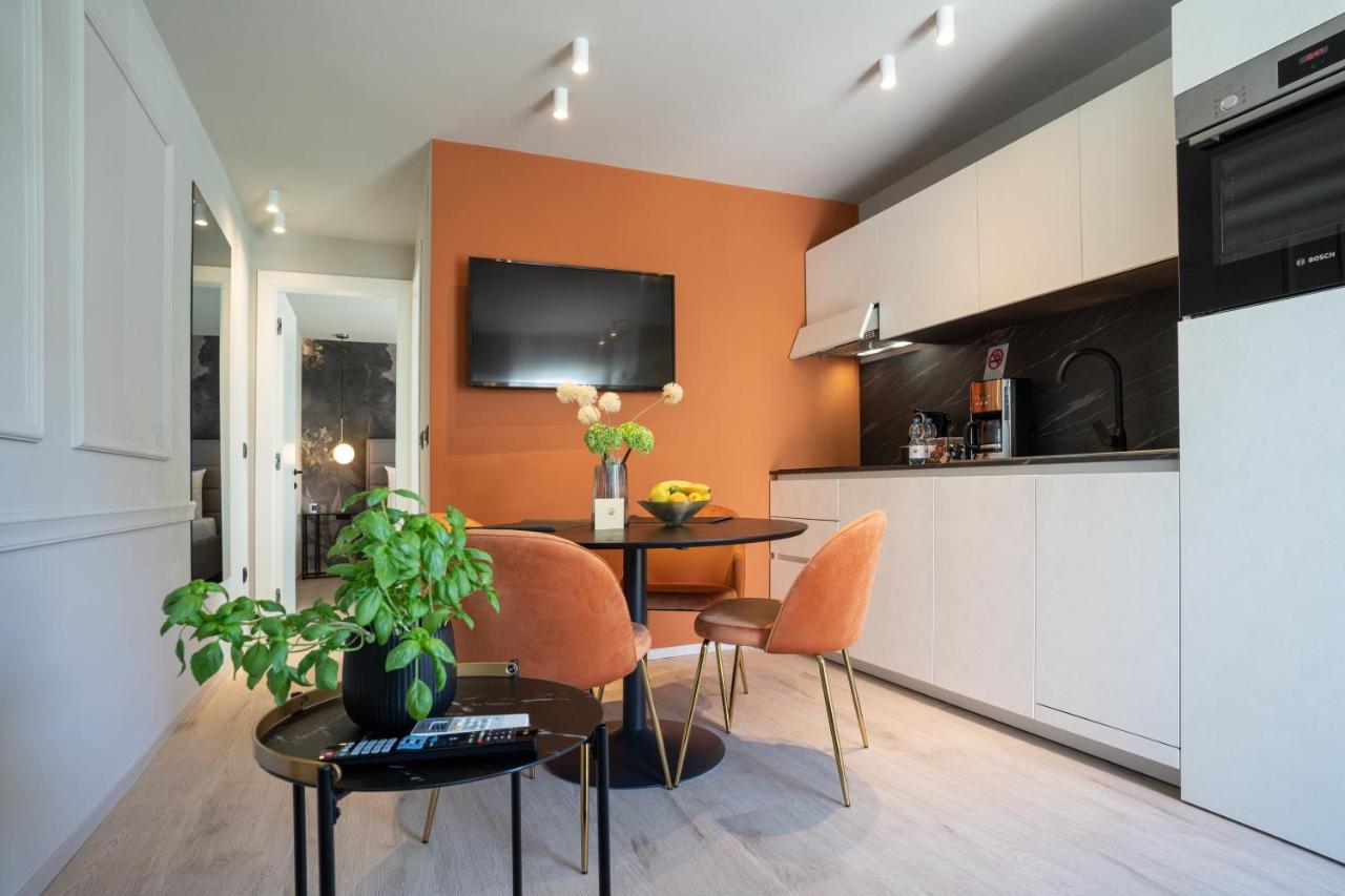 Prestige Studio Apartment Rovinj Bagian luar foto