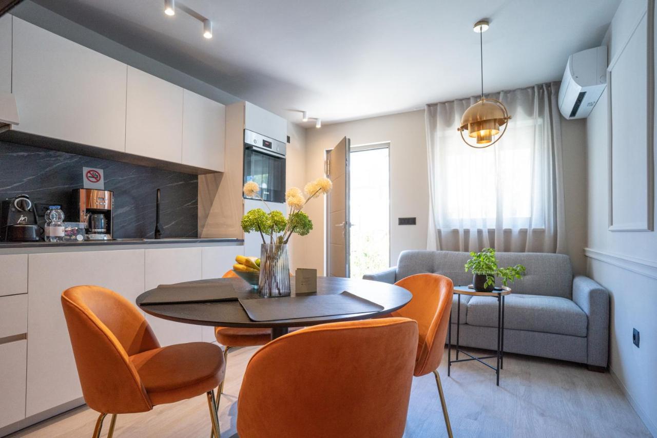 Prestige Studio Apartment Rovinj Bagian luar foto