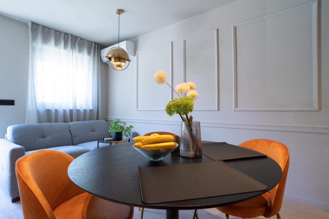 Prestige Studio Apartment Rovinj Bagian luar foto